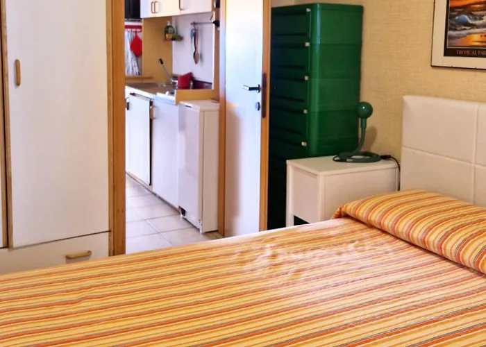 Se198 - Senigallia, Luminoso Bilocale Fronte Mare Al Piramidi Senigallia